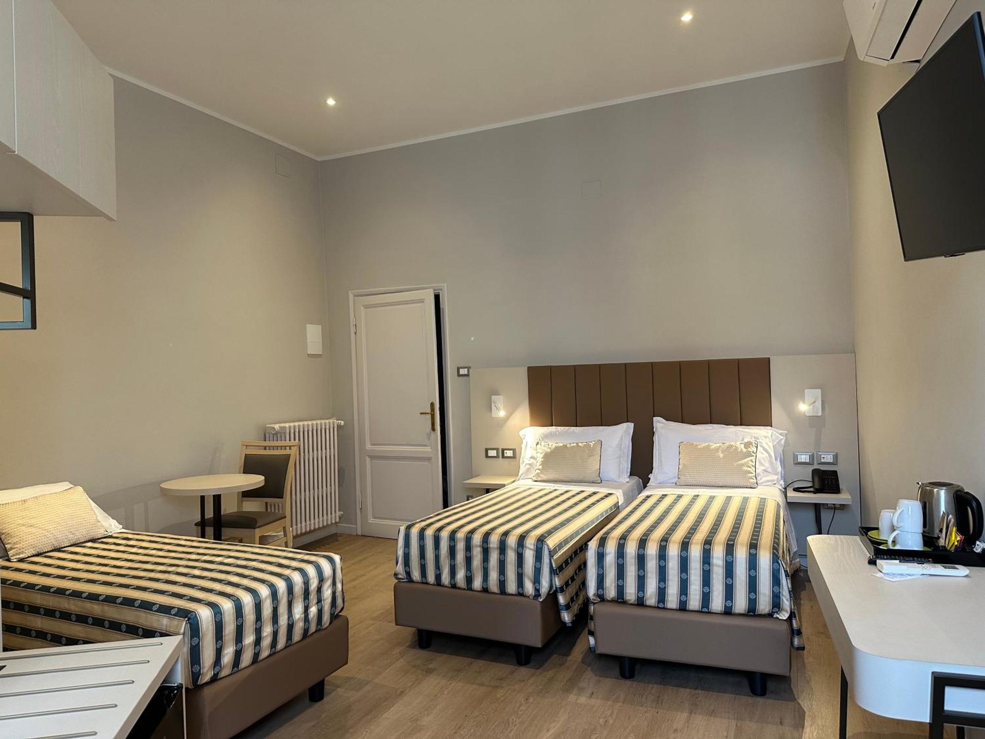 Hotel Giappone *